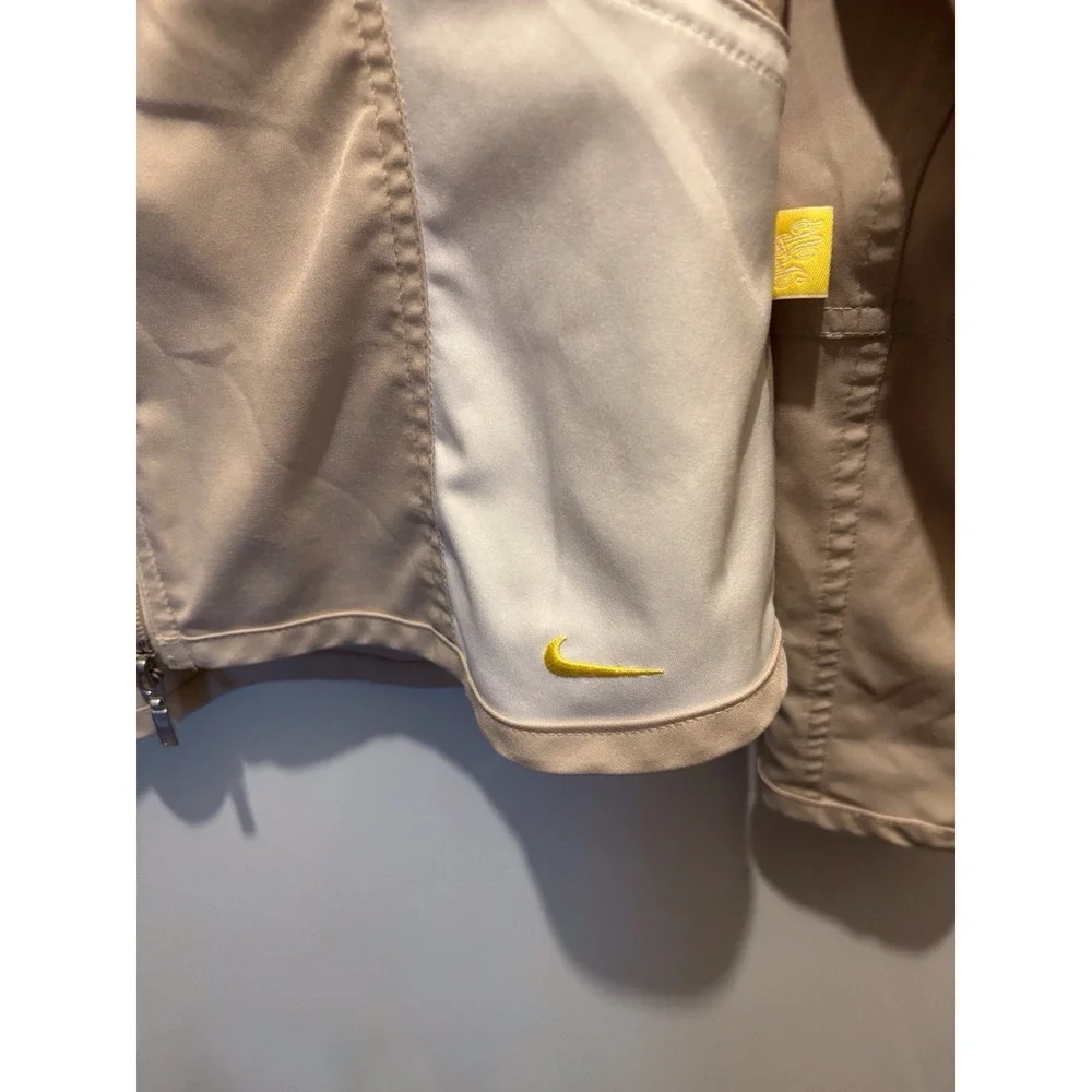 Nike Tan Jacket‎ Women's Size L Windbreaker